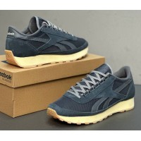 Reebok Classic Aztrek Navy Grey