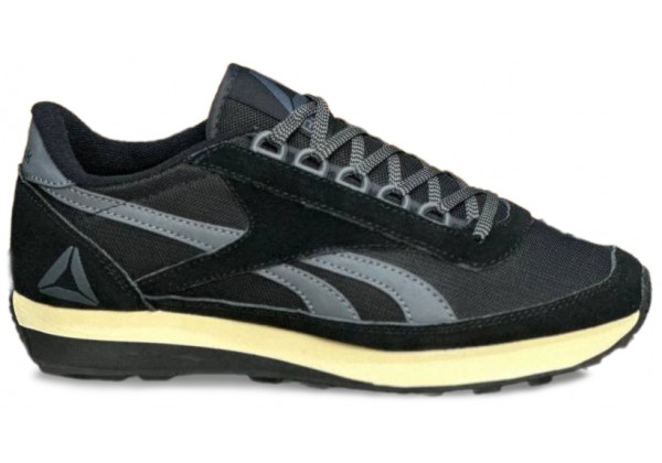 Reebok Classic Aztrek Black